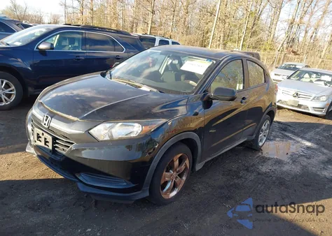 2017 Honda Hr-V Lx из США, поврежденный, VIN 3CZRU6H33HM715371